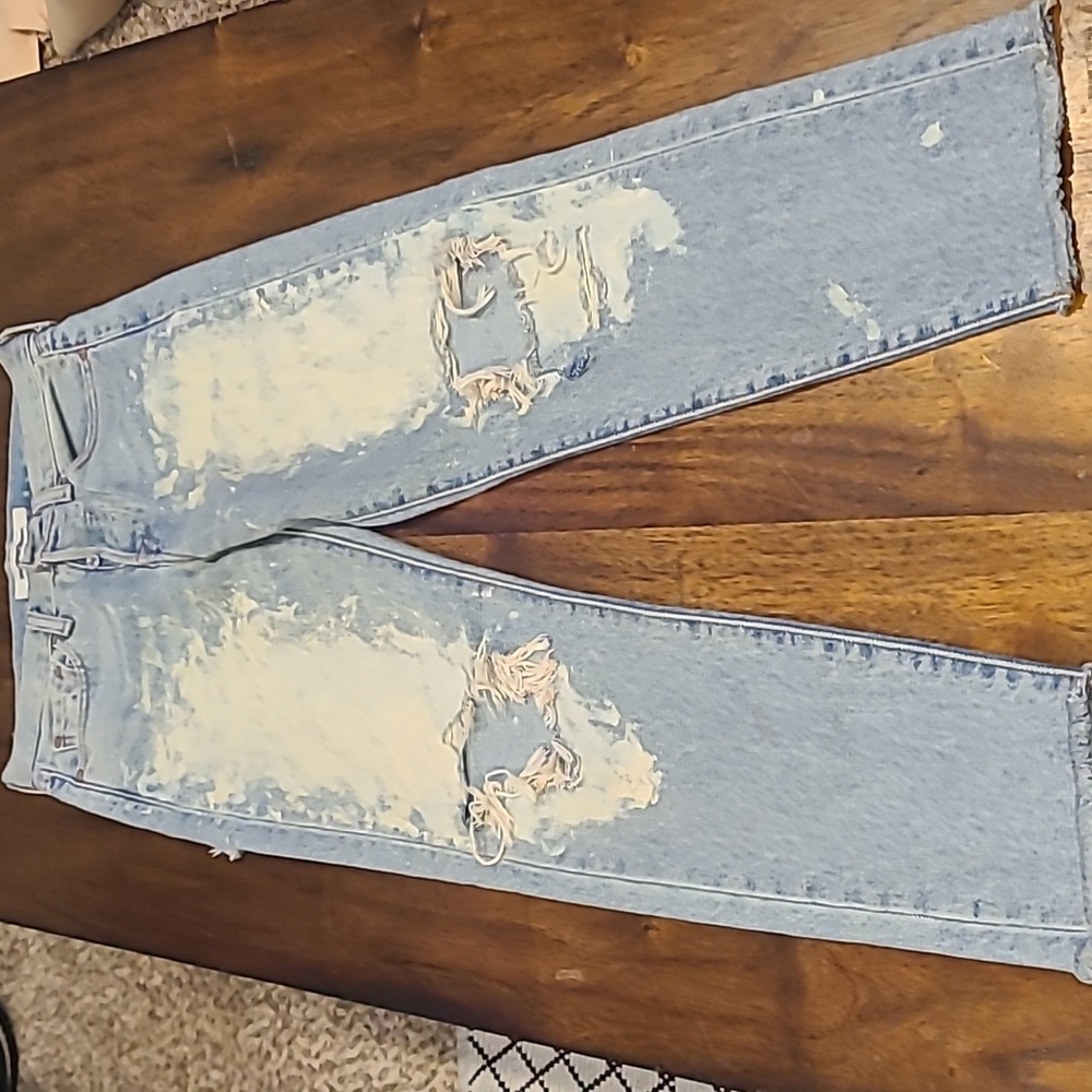Rolling stones x LEVIs Distressed denim